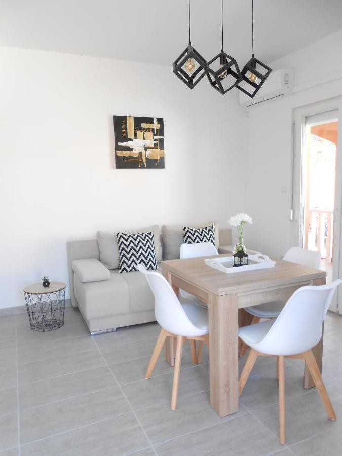 Apartments With A Parking Space Okrug Gornji, Ciovo - 13859 Трогир Экстерьер фото