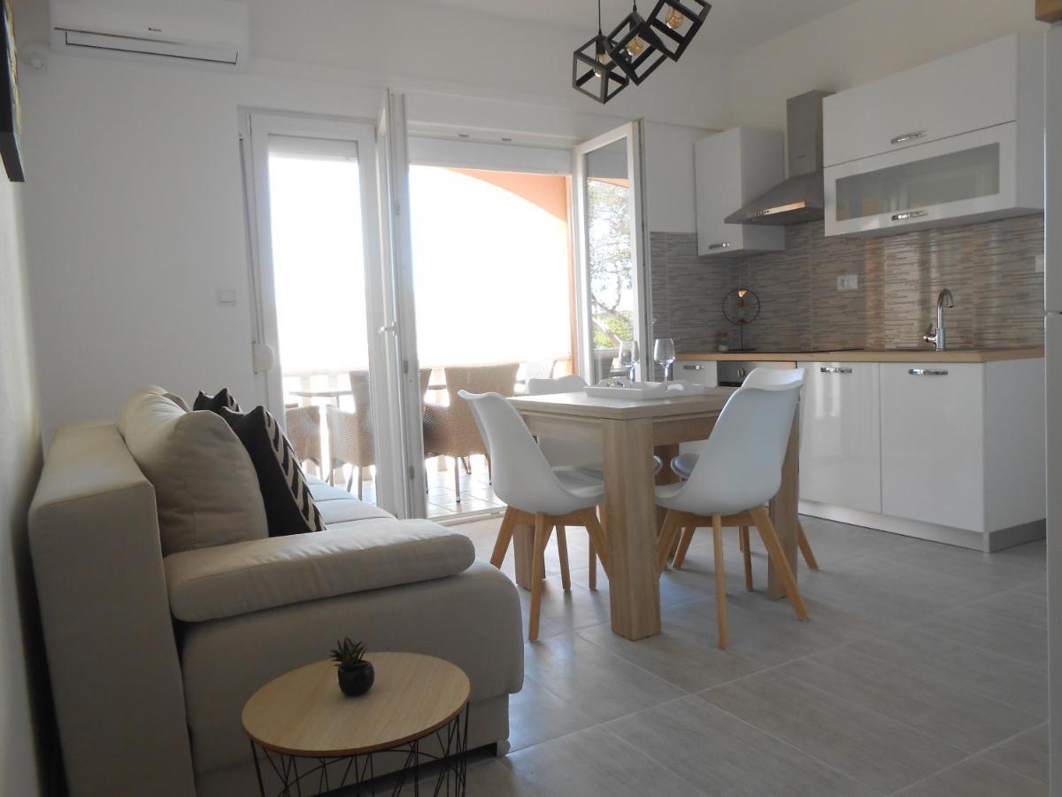 Apartments With A Parking Space Okrug Gornji, Ciovo - 13859 Трогир Экстерьер фото